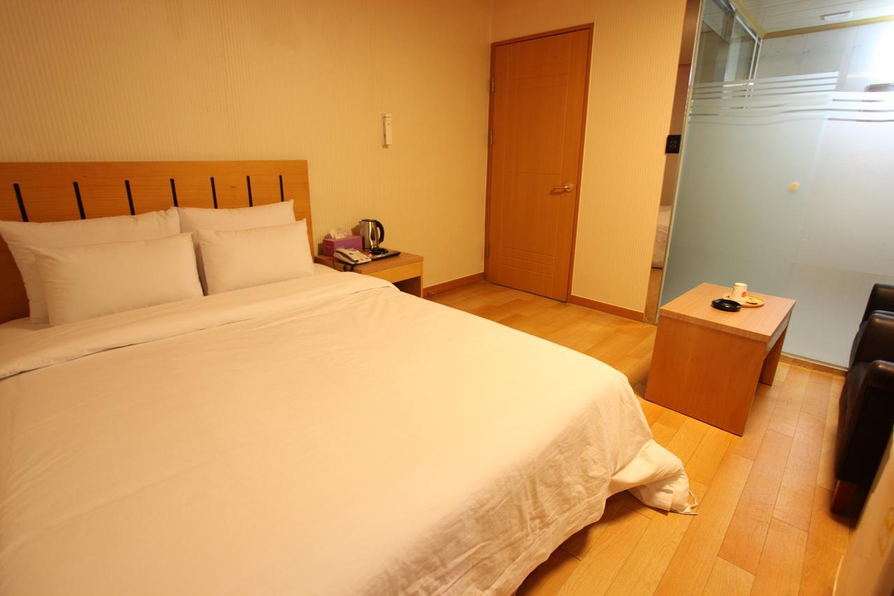 Prince Hotel Seoul Eksteriør billede